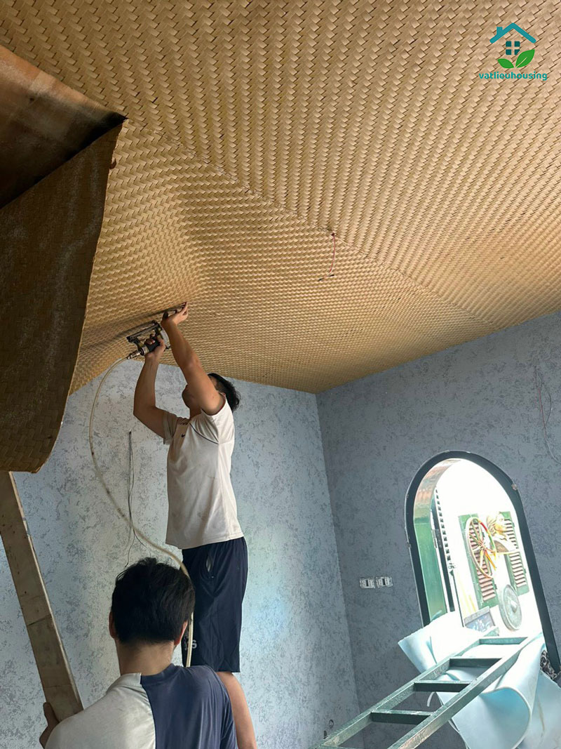 Thi công trần cót ép nhân tạo