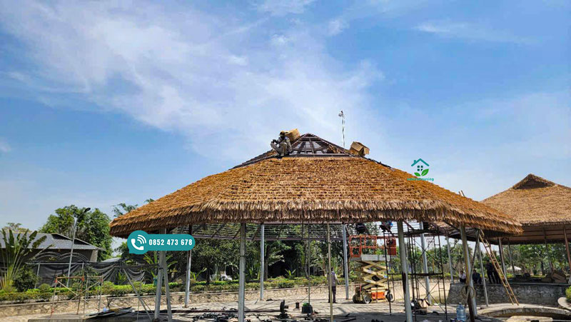 Báo giá Rơm nhân tạo lợp mái Hà Nội mới nhất 2025 Báo giá thi công chòi lợp Rơm nhân tạo hà nội
