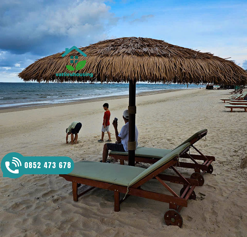 Thi Công Chòi Ven Biển Lợp Rơm Nhân Tạo Tại Phan Thiết Chi phí thi công chòi lợp rơm nhân tạo tại phan thiết